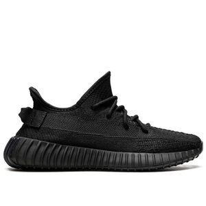 adidas Yeezy Boost 350 V2 Onyx *NWT* Size 10.5